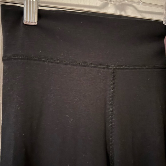 Una pluma organic cotton leggings size medium 2 for $38 - Picture 2 of 5